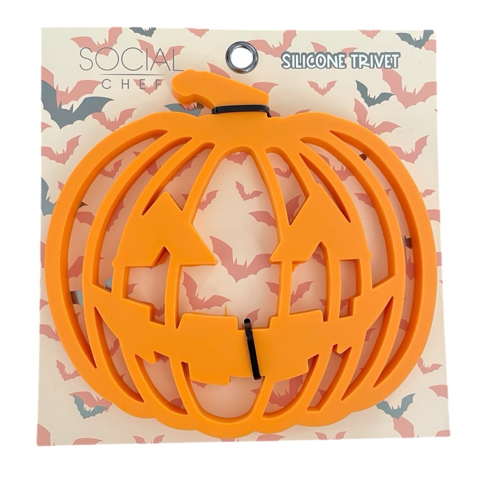 New! Social Chef Jack O Lantern Silicone Trivet Pot Holder Pumpkin Harvest